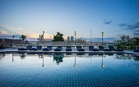 D&D Inn Khaosan